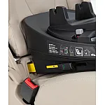 Автокрісло з поворотною базою Carrello Vega i-Size CRL-14101/2об Absolute Black