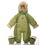 Оливковий з хакі