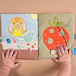 Развивающая мягкая книжка Taftoys - Бизибук зайченка (13355)