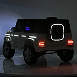 Позашляховик із пультом керування Mercedes EQG Bambi JJ2088EBLR-1-2(4WD) Біло-чорний