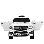 Детский электромобиль с пультом управления Bambi M 3568EBLR-1 Белый