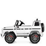 Дитячий електромобіль з пультом управління Bambi M 4180EBLR-1 Білий