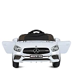 Дитячий електромобіль Mercedes Bambi M 4871EBLR-1 Білий