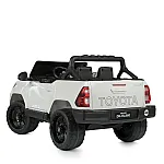 Позашляховик з пультом керування Toyota Hilux Bambi M 4919EBLR-1 Білий