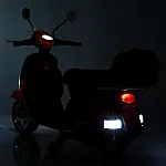 Дитячий електромотоцикл Vespa Bambi M 4939EL-3 Червоний