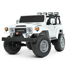 Позашляховик з пультом керування Toyota Bambi M 4968EBLR-1(24