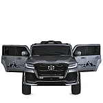 Позашляховик Toyota Bambi M 6138EBLRS-11 Сірий