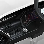 Позашляховик Toyota Land Cruiser Bambi M 6146EBLR-1 Білий