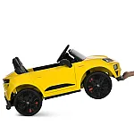 Дитячий електромобіль Porsche Macan Bambi M 6314EBLR-6 Жовтий