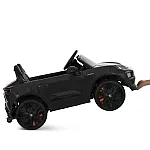 Дитячий електромобіль Porsche Macan Bambi M 6314EBLRS-2 Чорний